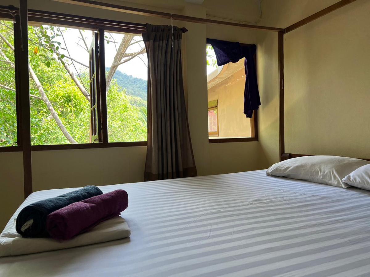 หินวงอพาร์ทเม้นท์ส ไดว์ แอนด์ สนอร์คเคิล Hotel เกาะเต่า ภายนอก รูปภาพ